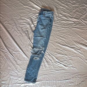 American Eagle Mom Jean